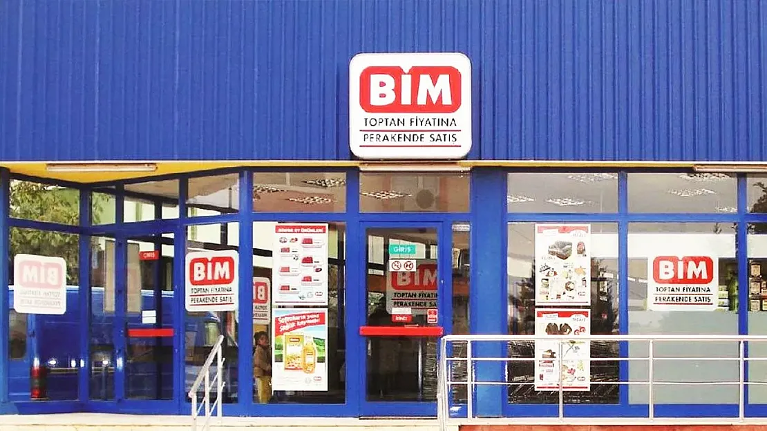 BİM marketlerde notebook, blender seti, airfryer satışa çıktı! BİM aktüel kataloğu!