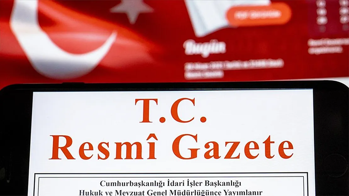 Cumhurbaşkanı Recep Tayyip Erdoğan 00.10'da duyurdu: 15 acil karar hemen yayımlandı