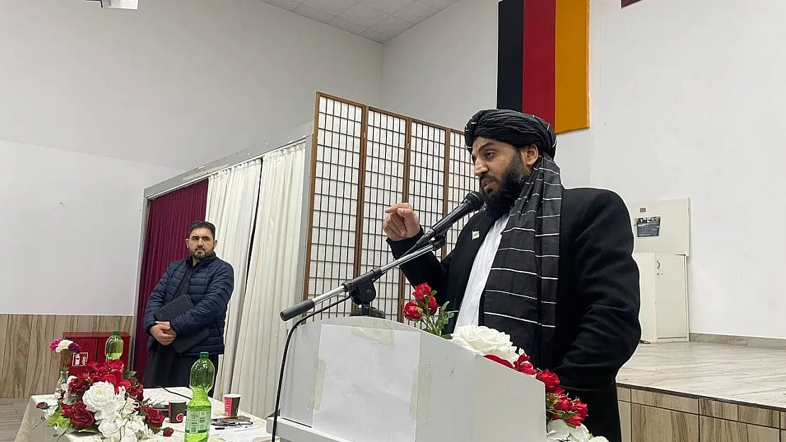Köln'de Beklenmedik Konferans: Taliban Yetkilisinin DİTİB Camii Ziyareti Tartışmaları Alevlendiriyor