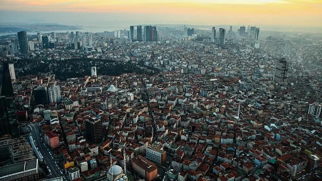 Emlak Sektörü Alarm Veriyor: Konut Fiyatlarındaki Rekor Artış ve Ekonomik Etkileri