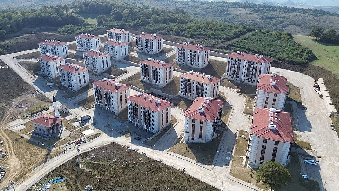 Yalova'da Hayaller Gerçek Oluyor: 304 Konut Hak Sahiplerine Teslim Ediliyor!