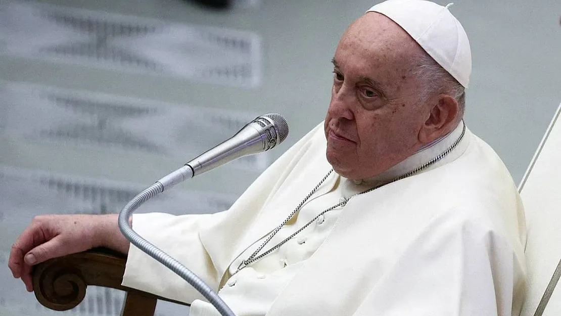 Papa Franciscus'tan Ukrayna'ya Müzakere Çağrısı: Türkiye'nin Arabuluculuk Rolü Ön Planda