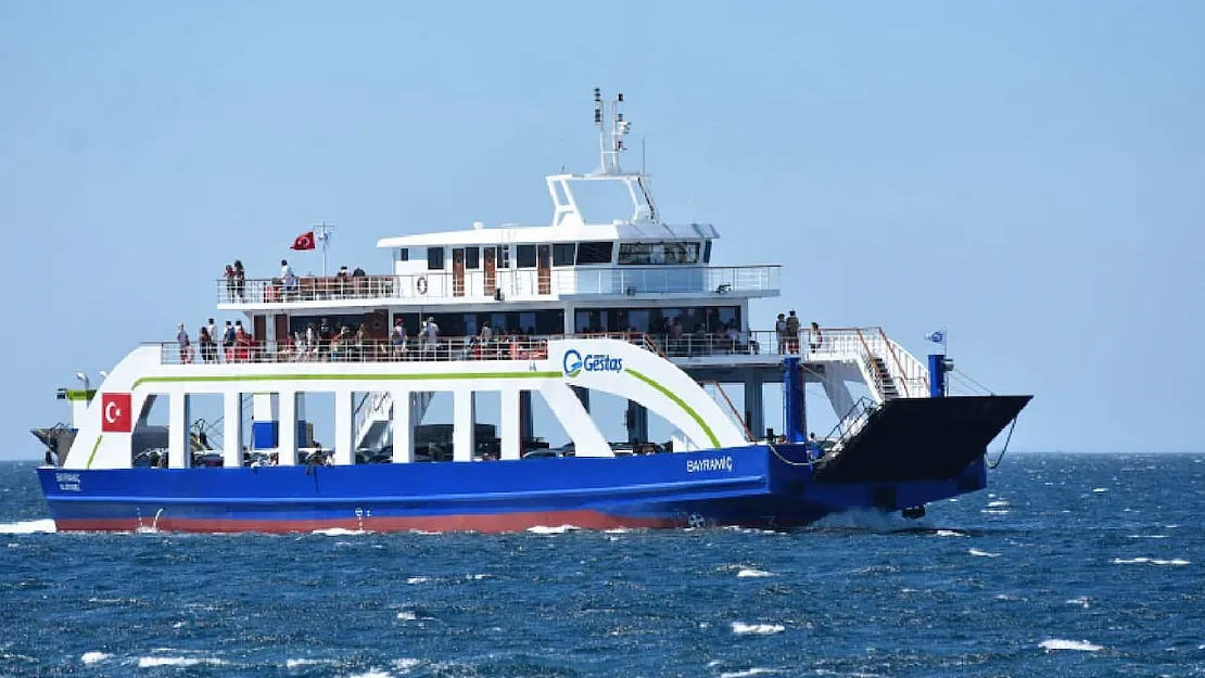 Çanakkale'de Bayram Yoğunluğuna Özel Feribot Seferleri Artırılıyor