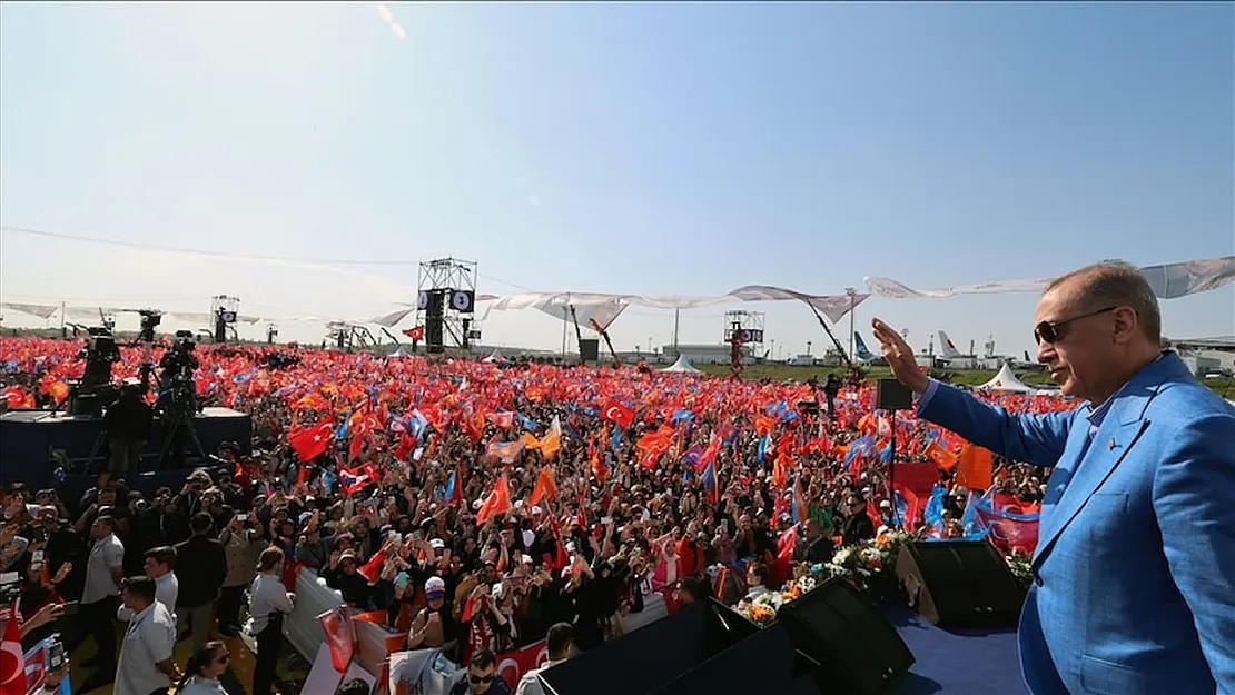 İstanbul'da Büyük Gün: Cumhurbaşkanı Erdoğan'ın Katılımıyla Atatürk Havalimanı'nda Miting Heyecanı!