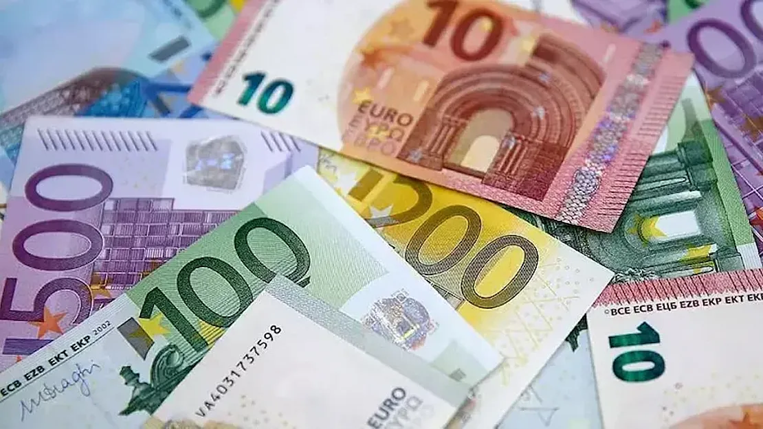 Avro Bölgesi'nde Ekonomik Güven Zirveye Ulaştı: Mart 2024 Analizi