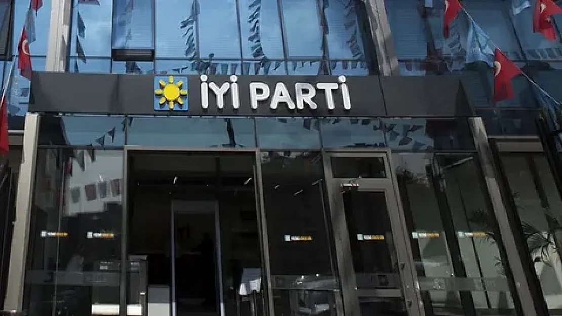 Yerel seçimler birçok şeyi değiştirdi! İYİ Parti'de istifa depremi oldu: Yöneticiler istifa etti