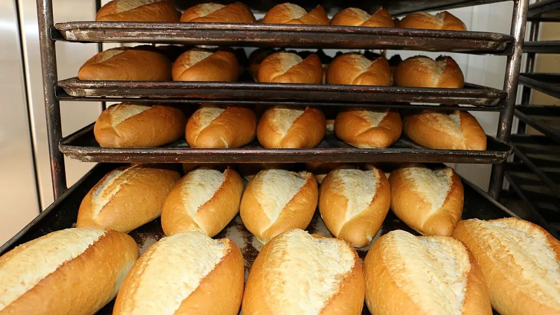 Son dakika ekmek fiyatlarına indirim yapıldı: O şehirde yaşayanlara müjde verildi