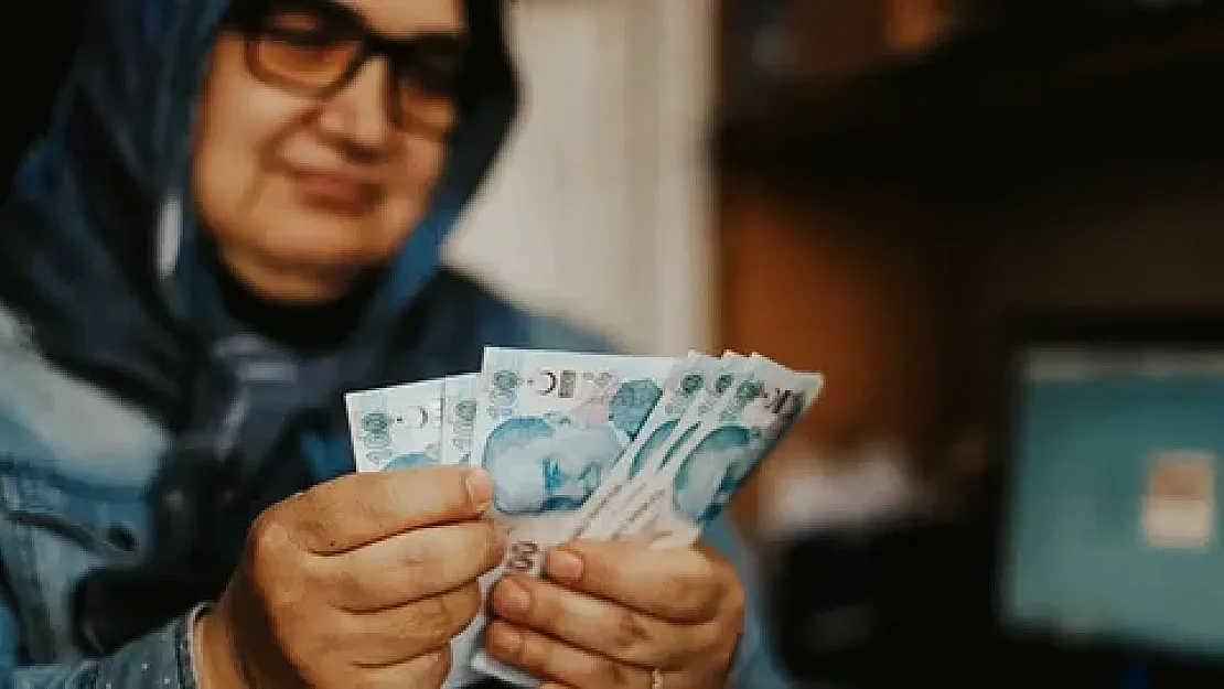 SSK ve Bağ Kur emeklileri için beklenen haber geldi! Cevdet Yılmaz duyurdu