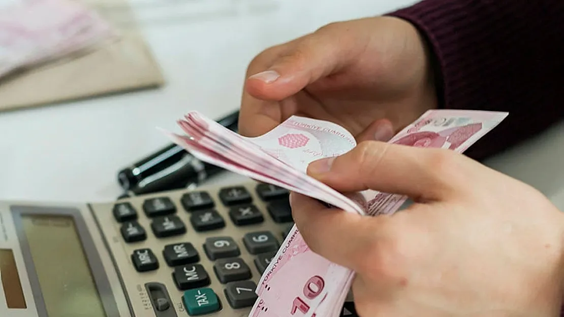 Ailelere sevindirici haber: Bakanlık aylık destek ödemesi yapıyor!