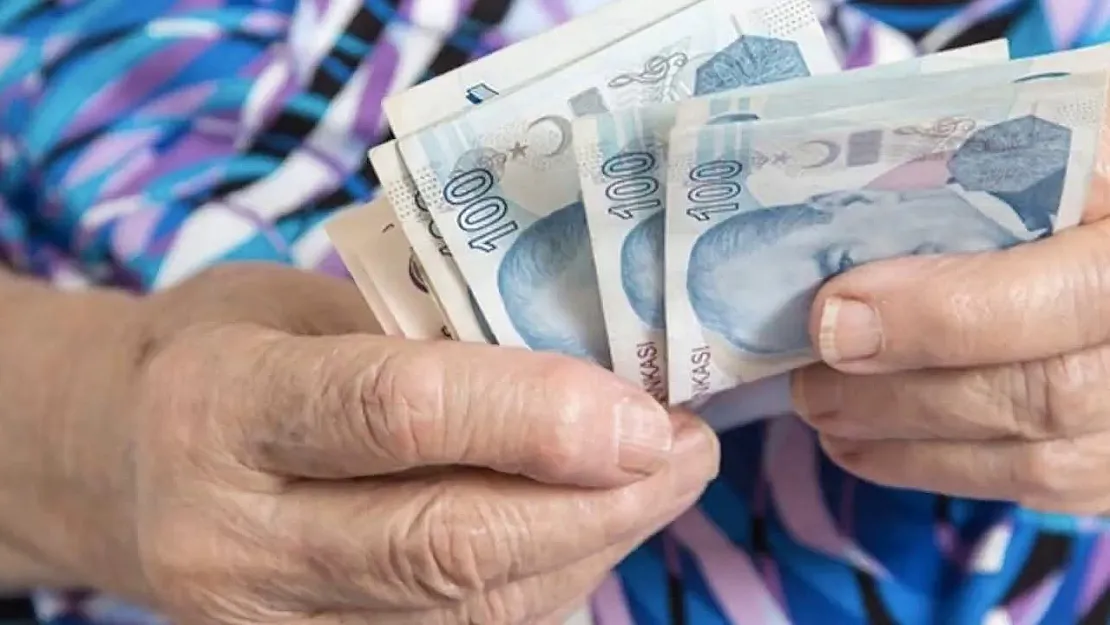 Kamu Bankalarından Emeklilere Büyük Destek: Nakit Ödeme Yapılacak!