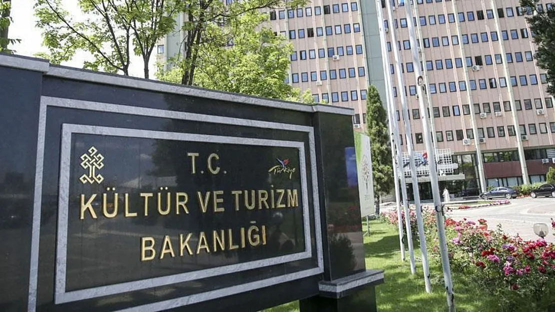 Kültür ve Turizm Bakanlığı'ndan Büyük Fırsat: 130 Sözleşmeli Personel Alımı İçin Geri Sayım Başladı!