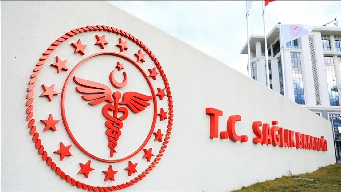 Sağlık Bakanlığı'ndan Büyük Müjde: 2025 Klinik Destek Elemanı Alımı Şartları Açıklandı, Hastaneler Dolacak!