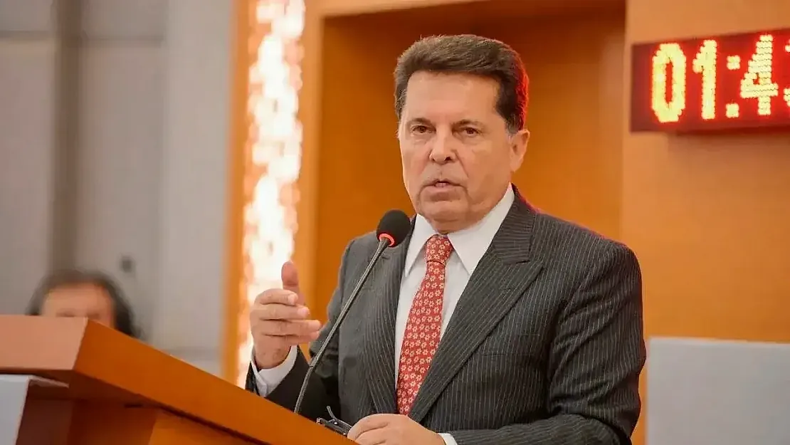 Ahmet Özer davasında kritik gelişme: Kayyumun iptali için AYM'ye başvuruldu