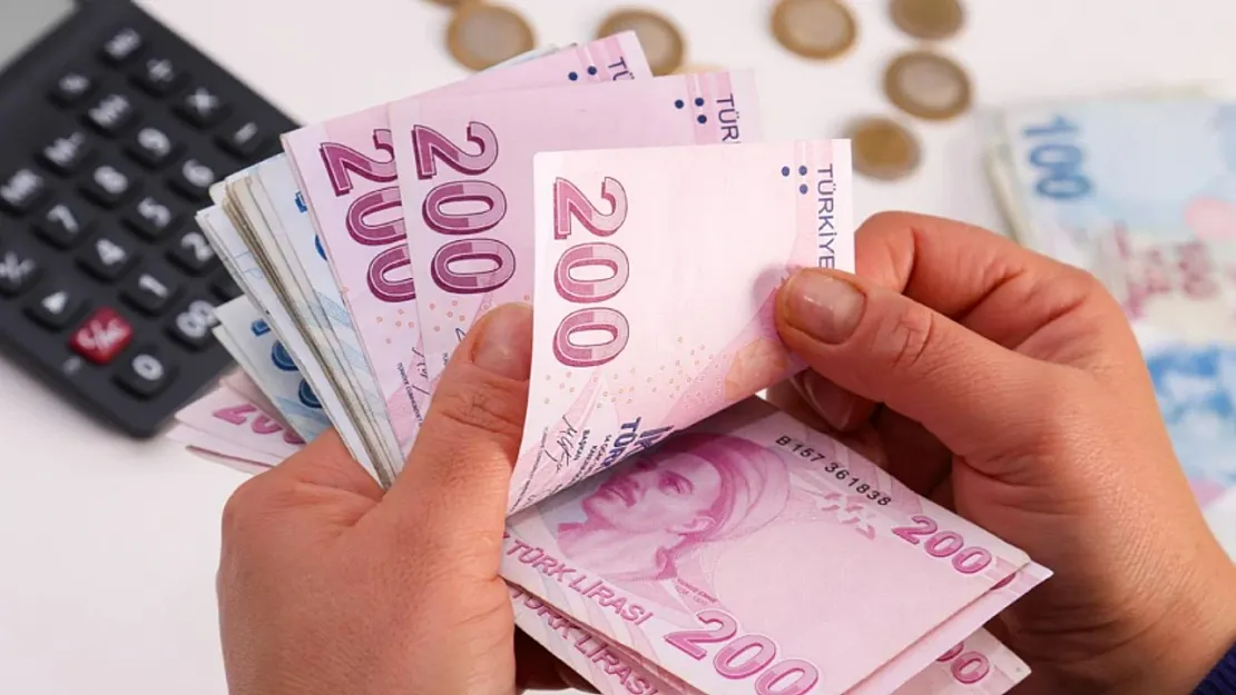Milyonları ilgilendiren zam belli oldu: Memur ve Emekli maaşlarına Temmuz zammı