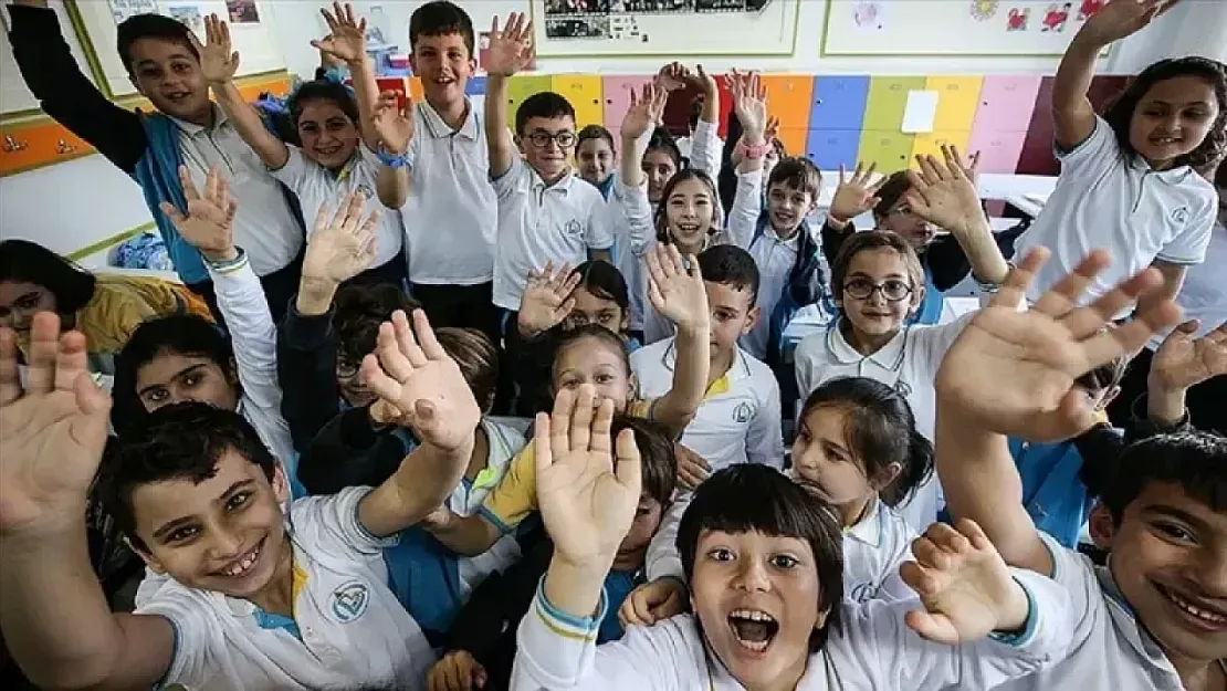 Okullar ne zaman kapanacak? MEB Yaz tatili takvimini açıkladı