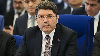 Hukuk mezunlarına yeni iş fırsatı: Noter Yardımcılığı geliyor