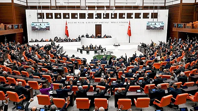 Milletvekili maaşına Temmuz'da asgari ücretin 1,5 katı zam geliyor