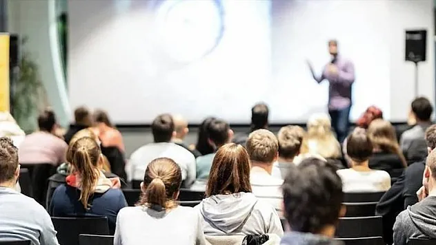 TÜİK: '2024'te genç işsiz sayısı 2 milyona dayandı'