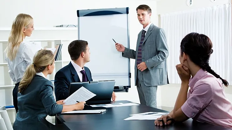 Sözleşmeli çalışanlar için kadro hakları çalışmaları başladı! Tasarı Ekim'de Meclis'e sunulacak