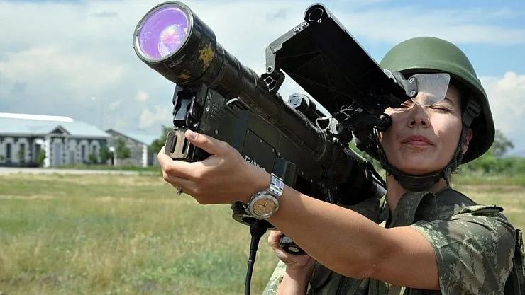 Kadın asker nasıl olunur, boy kilo şartları nelerdir?