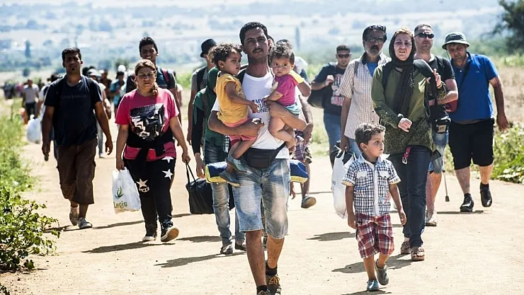 Avrupa'da yeni göç krizi kapıda! Türkiye sınır kapılarını açacak mı?