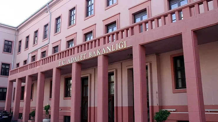 Anayasada 5 ayrı madde de değişiklik yapılacak