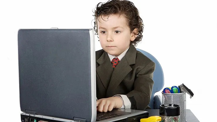 Uzmanlar çocuğunuza yapabileceğiniz en büyük kötülüklerin listesini sıraladı