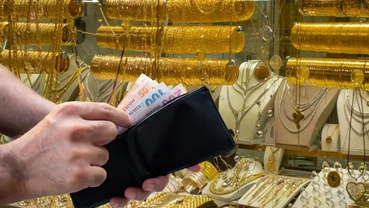 Altını birikimi yapanların dikkatine! Dünyaca ünlü iki banka uyarıda bulundu! Altın düşecek mi yükselecek mi?