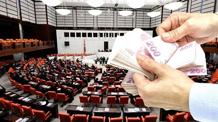 2'nci Torba Kanununa dair detaylar açıkladı! Üzücü haber geldi! EYT, staj, kamudan kadroya geçmeyi bekleyen herkesi ilgilendiriyor!