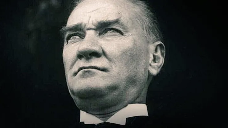 10 Kasım resmi tatil mi, okullar tatil mi, hangi güne denk geliyor?