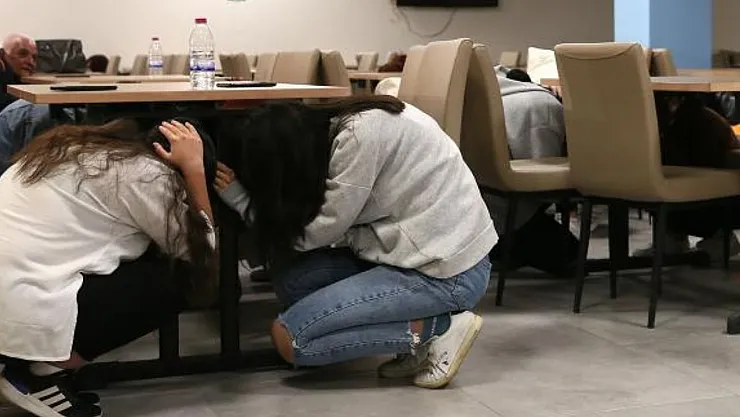 12 Kasım'da neden anons yapıldı? Neden siren çalıyor? Deprem mi oldu?