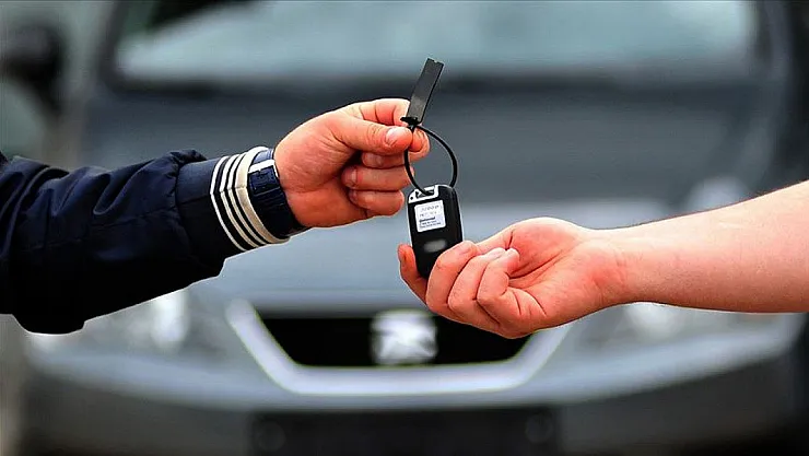 Devlet 150.000 TL altı arabaları gümrükten satıyor! Fırsat ayağınıza geldi son 4 gün hemen inceleyin