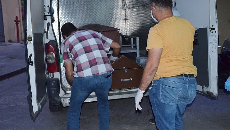 Kavga ettiği amcasını öldürttü sonra intihar etti