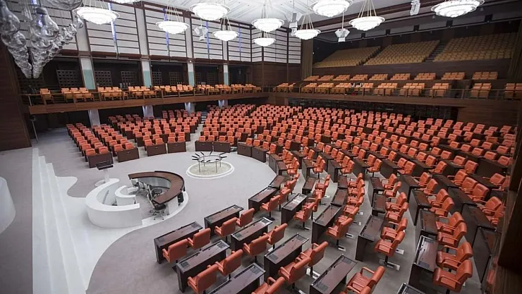 Başörtüsü teklifi Meclis'te imzaya açıldı!