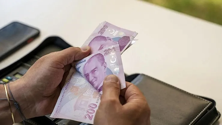 Yeni yılda asgari ücrete uygulanacak zam bekleyişinde heyecanlandıran teklif