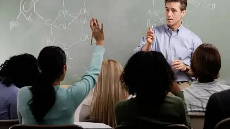 Ücretli öğretmenlere kadro gelecek mi, ne zaman gelecek? Son gelişmeler