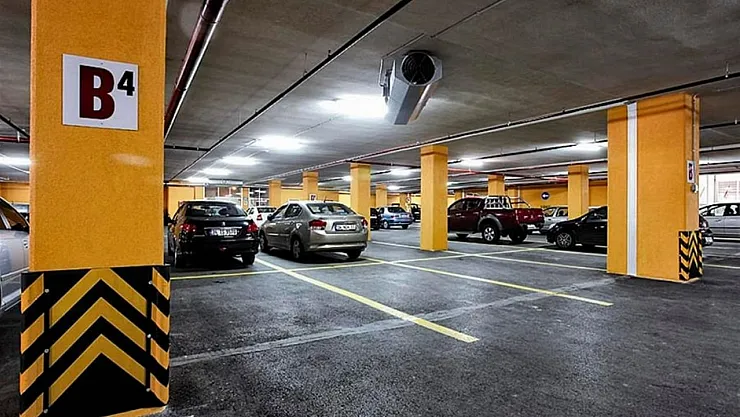 Aracı olan milyonların dikkatine! Yeni yılda gelecek zamla araçlarınıza havada karada yer yok!