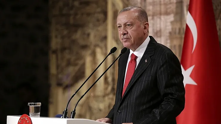 Cumhurbaşkanı Erdoğan: Türkiye üzerine düşen sorumlulukları yerine getirmektedir