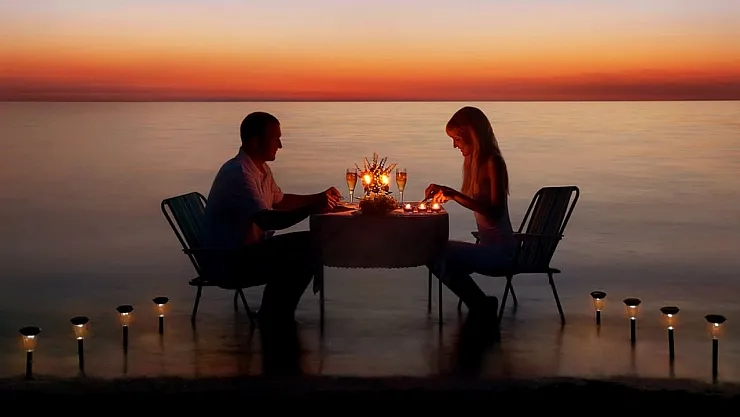 Hayat pahalılığı çiftleri de vurdu! Bir ilişkinin aylık maliyeti 4 bin TL oldu!