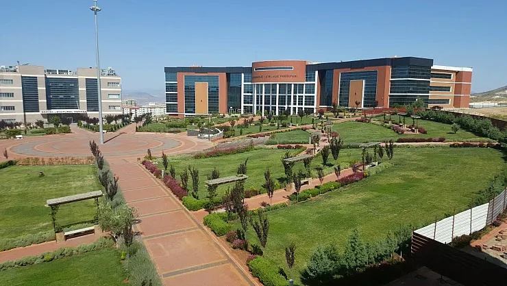 Kilis 7 Aralık Üniversitesi sözleşmeli personel alımı ilanı! En az Lise, Ön Lisans ve Lisans mezunu.