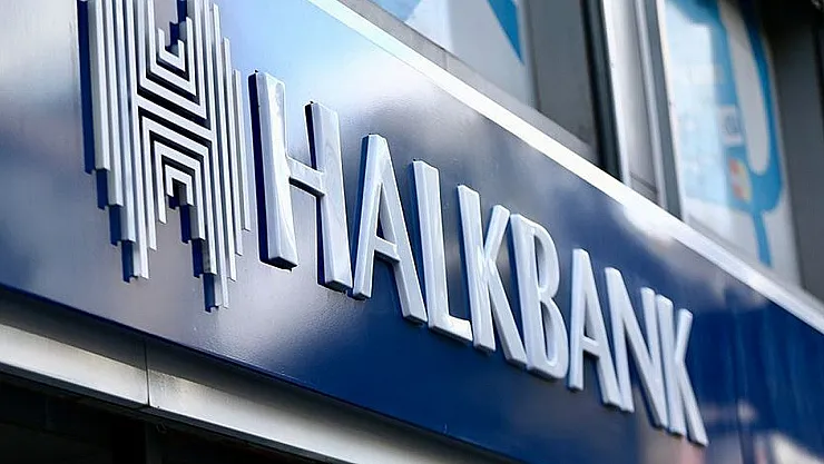 Halkbank kredi kartı olanların borç ödemeleri 6 ay daha ertelendi!