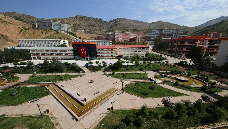 Gümüşhane Üniversitesi sözleşmeli personel alımı başvuru süreci uzatıldı!