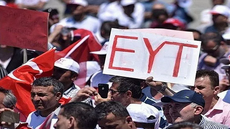 2000 ve 2008 arası erken emeklilik müjdesi! Hem de 1800 gün erken emeklilik!