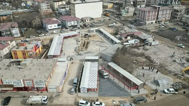 Kahramanmaraş Elbistan'da esnaf için konteyner çarşı kuruluyor