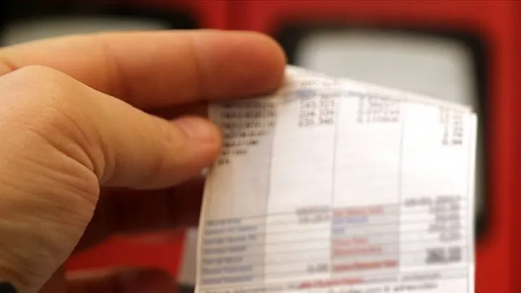 Elektrik faturanız 135 TL'nin üstündeyse PTT yardım ediyor İşte faturasını götürene bakın ne veriyor