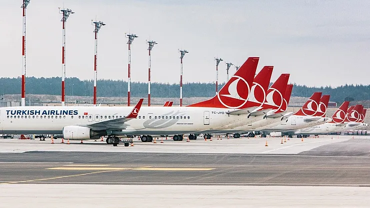 Türk Hava Yolları'ndan üniversite öğrencilerine iş imkânı! Part time çalışmak isteyenler yüksek maaş