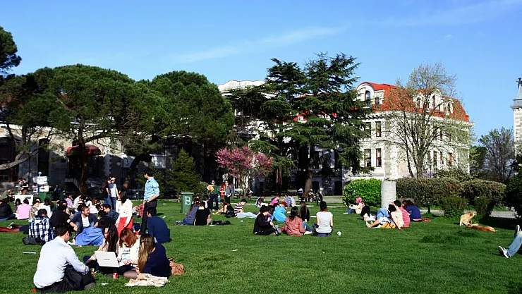 Üniversiteler açılacak mı? Üniversitelerde eğitim yüz yüze mi olacak? işte detaylar