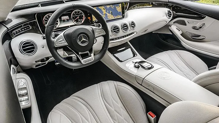 Araç almak isteyenler dikkat! Mercedes nisan ayına özel fiyat listesini yayımladı!