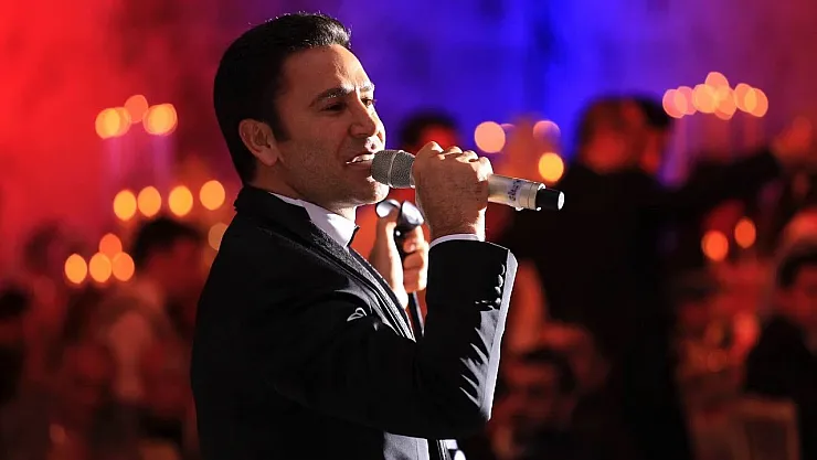 İzzet Yıldızhan'a acı haber! Hayatını kaybettiği duyuruldu: Sosyal medyadan paylaşıldı