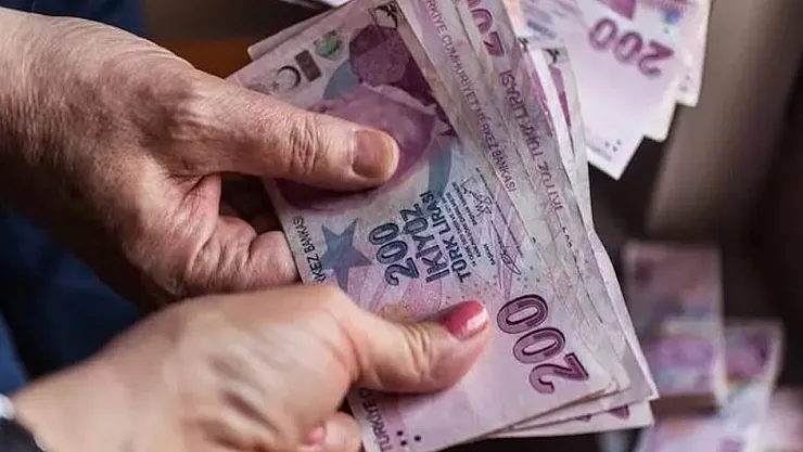Emeklilerin Çok Çalıştıkça Yüksek Maaş Almasını Sağlayacak Düzenleme